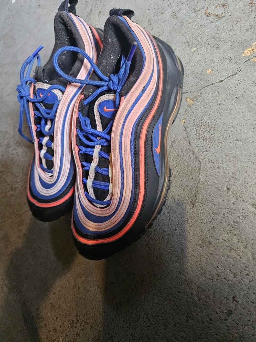 Nike youth athletic